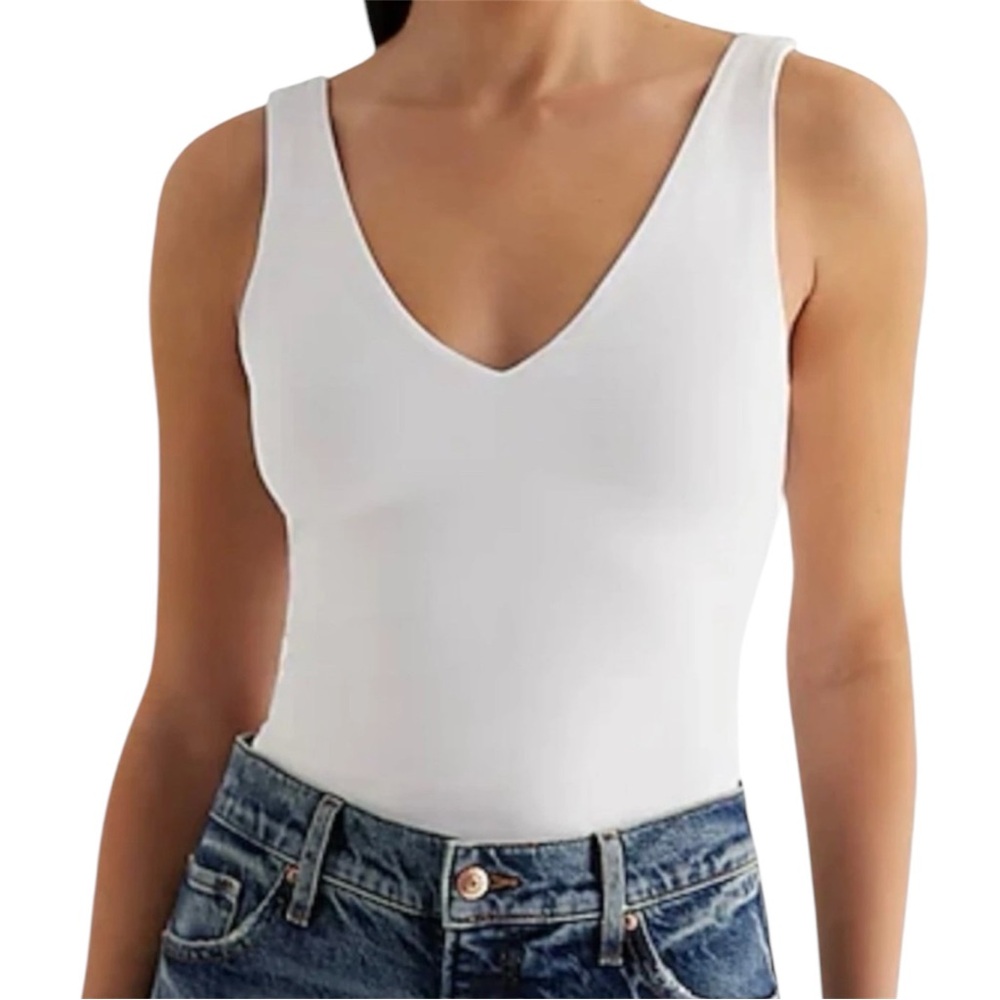 Express Body Contour High Compression Double V-Neck Tank